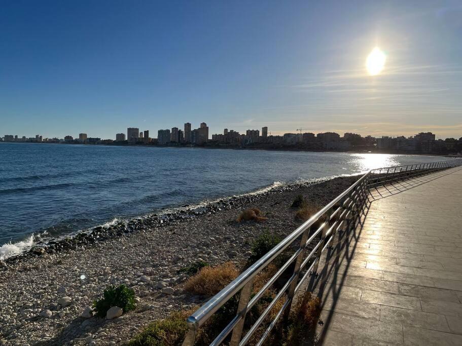 Ferienwohnung Residencial Salida Directa Al Mar. Grandes Vistas Alicante Exterior foto
